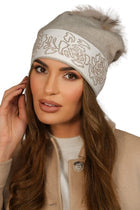 Luxury Kamea winter hat and scarf collection showcasing elegant designs, perfect for stylish warmth in cold weather.