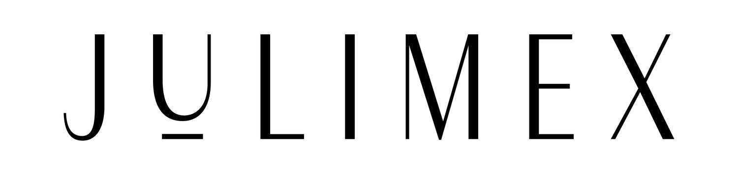 Julimex luxurious Lady Boss White Bra Strap Collar featuring lace and bow - an elegant accessory for a unique style.