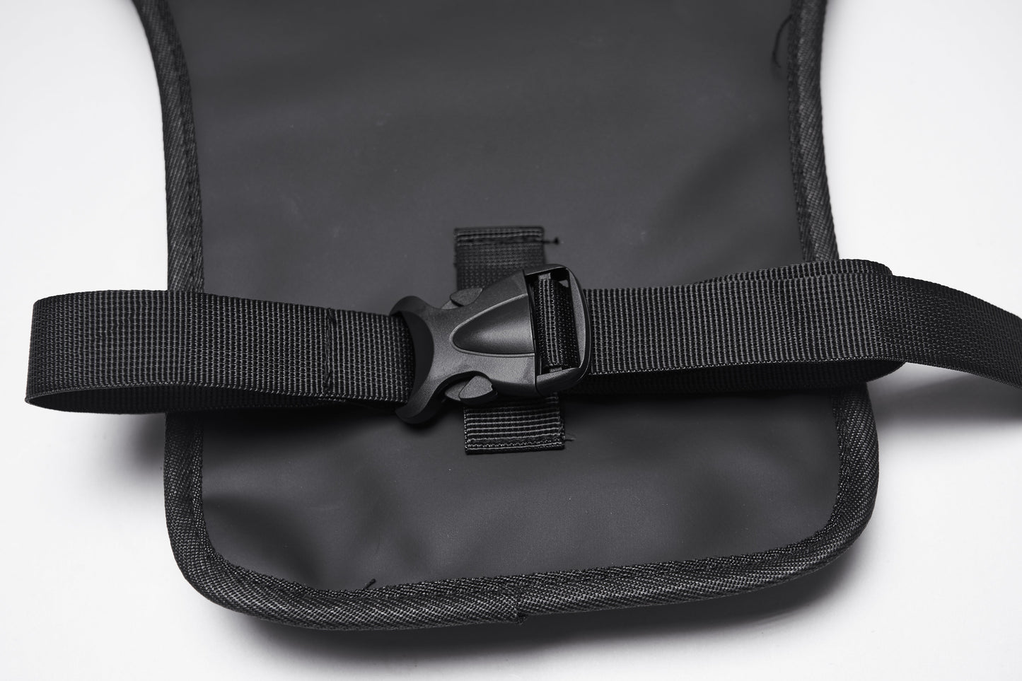 Stylish model displaying the Punk Rave Cyberpunk Waist-Leg Bag worn around the waist and thigh, combining utility and edgy fashion in a captivating urban setting.