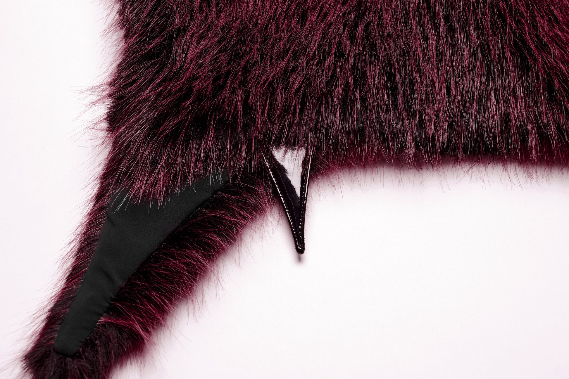 Luxurious Punk Rave Lilith Gradient Devil Shawl in crimson, showcasing the plush faux fur texture and dramatic stand-up collar.