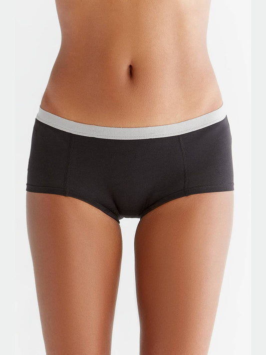 Elegant luxury boyshorts made from organic cotton, showcasing a soft elastic waistband ideal for all-day wear in any size.