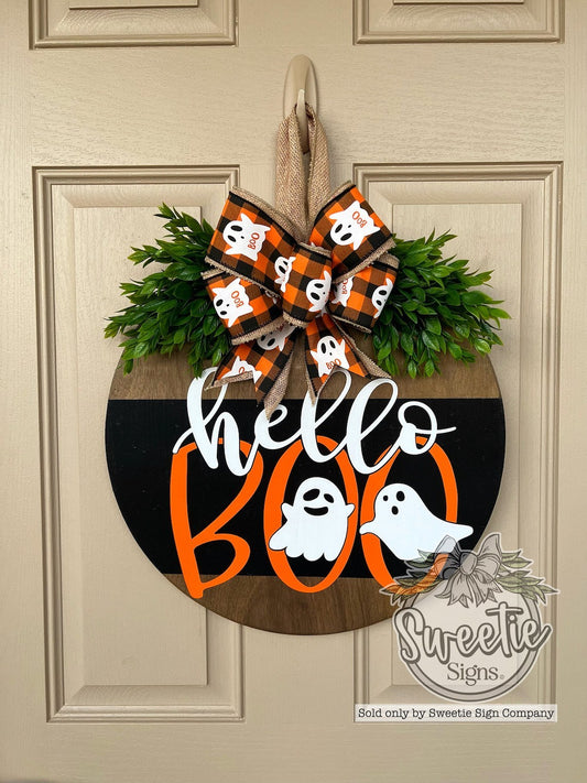 Chic Halloween White Ghost Hello BOO Doorplate Decoration Pendant featuring whimsical ghost designs and a stylish orange and black bow, ideal for a sophisticated Halloween greeting.
