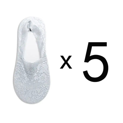 Chic and breathable floral ankle socks from Dazzling Dreams Studio, designed to keep feet cool and stylish during warm weather.