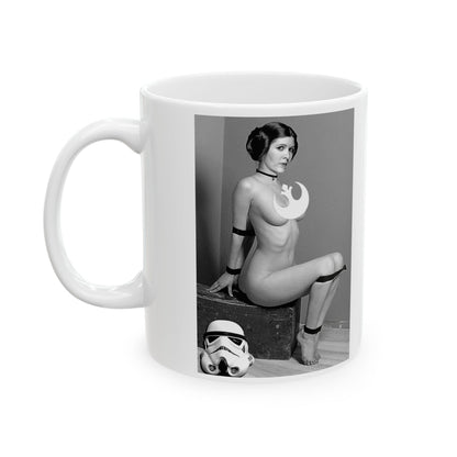 Ceramic mug with a striking bold design of Princess Leia, showcasing its artistic charm and perfect for a luxurious drinkware collection.