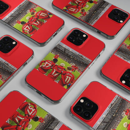 Manchester United Mainoo Garnach Hojlund Soft Phone Case, showcasing a vibrant design featuring fans in red jerseys, ideal for soccer enthusiasts who appreciate elegance and team spirit.