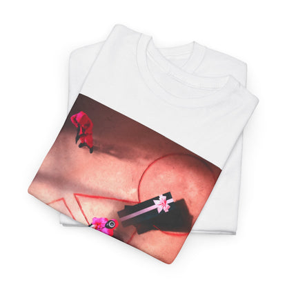 Squid Game Unisex Men´s Women´s Graphic Cotton Funny T Shirt - Luxurious cotton t-shirt displaying striking imagery from Squid Game, perfect for making a bold statement.