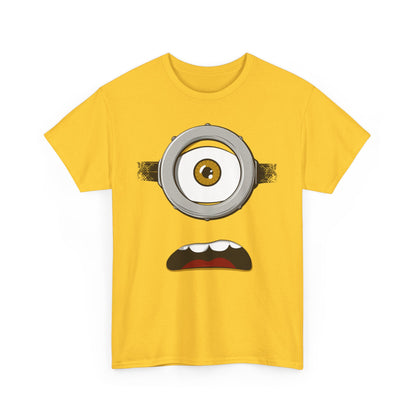 Minion Stuart Unisex Men´s Women´s Graphic T Shirt Tee featuring a playful design with Stuart's iconic large eye and mouth. Perfect for casual wear, this funny T Shirt captures the essence of the Minions characters. Ideal for fans of humour and fun fashion.