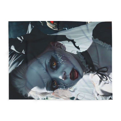 Luxurious Decorative and Warm Halloween Cute Arctic Fleece Blanket featuring a hauntingly artistic design, ideal for adding a touch of elegance to your Halloween decor.