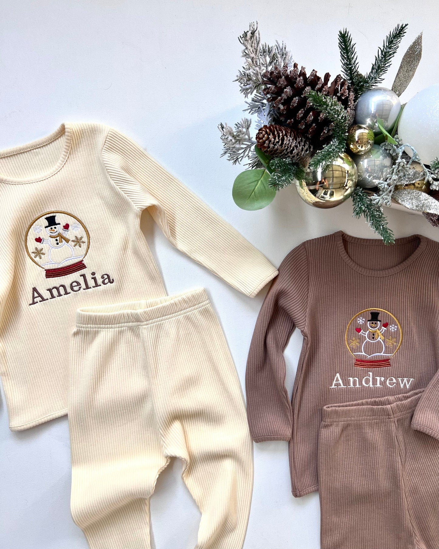 Elegant holiday lounge set by DreamBuy, ideal for a festive and cozy ambience.