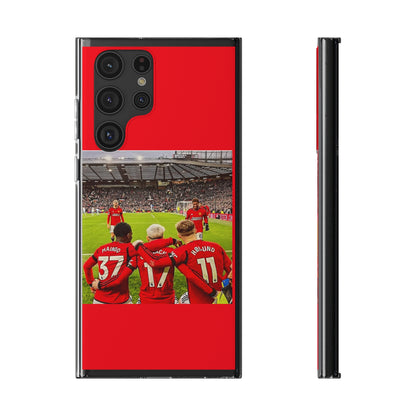 Refined Manchester United Mainoo Garnach Hojlund Soft Phone Case featuring a dynamic photo of players, perfect for elevating your match day style.