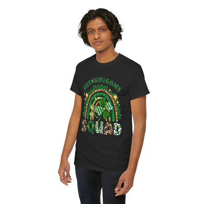 Front view of a model in the St Patricks Day Unisex Men's Women's Graphic Cotton Funny T Shirt Tee Vintage, featuring colourful shamrocks and a stylish design.