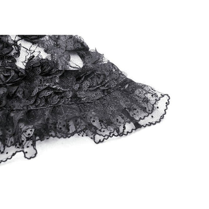 Elegant mermaid silhouette of the Dark in Love Alazne Dress, perfect for gothic-inspired special occasions.