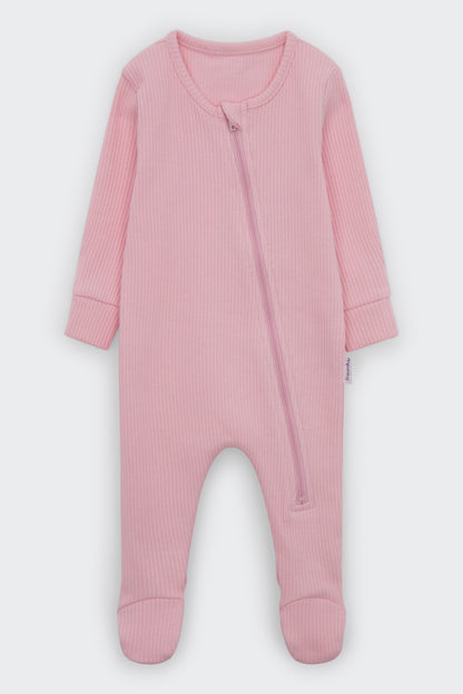 Chic DreamBuy footless zip sleepsuit in luxurious design, ideal for stylish play and restful sleep for children aged 0-3 years.
