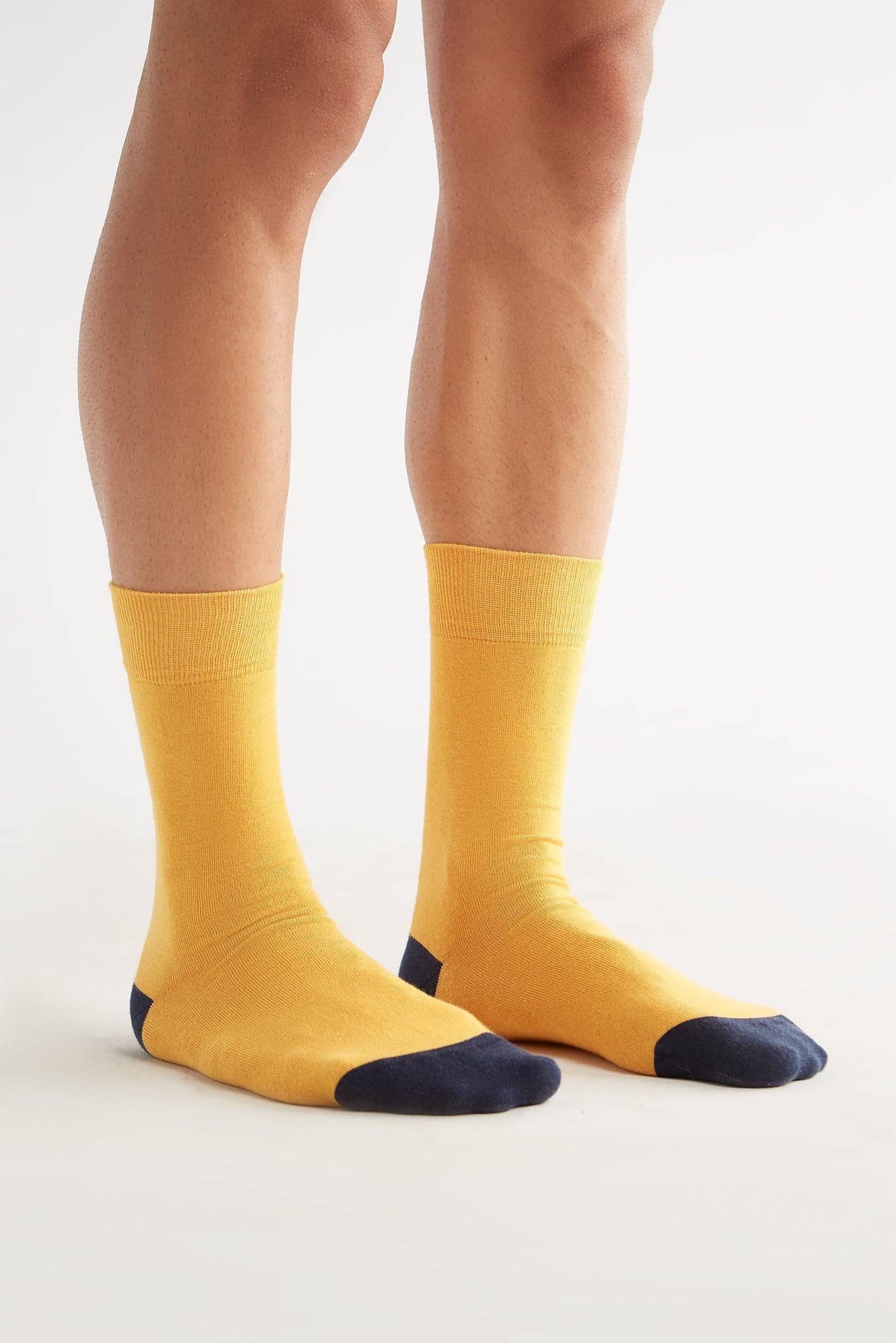 High-quality organic cotton socks, packaged in a chic 6 pack, perfect for the discerning customer.