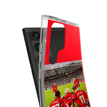 Chic Manchester United Mainoo Garnach Hojlund Soft Phone Case highlighting a stylish design with players embracing their victory, perfect for discerning soccer fans.