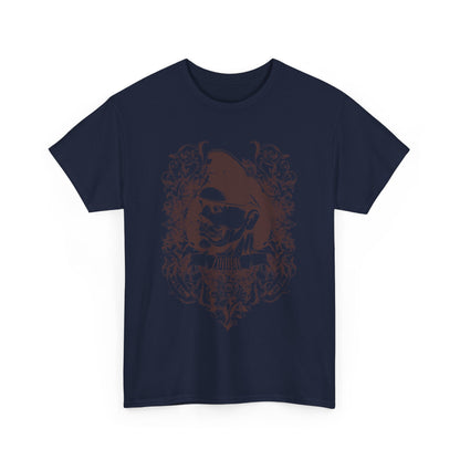 Sophisticated navy men’s t-shirt featuring a striking zombie graphic intertwined with ornate baroque details, representing a bold fashion statement.