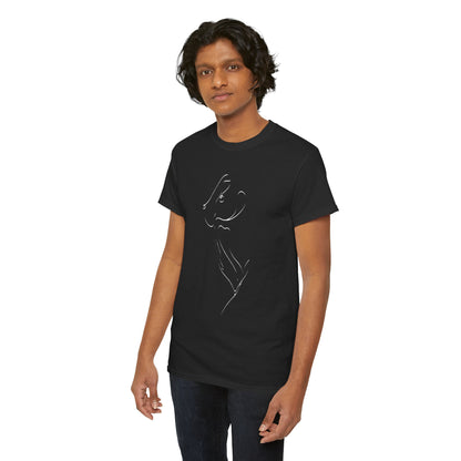 Trendy individual model in a black graphic tee featuring a distinctive animal design, embodying elegance and playful sophistication.
