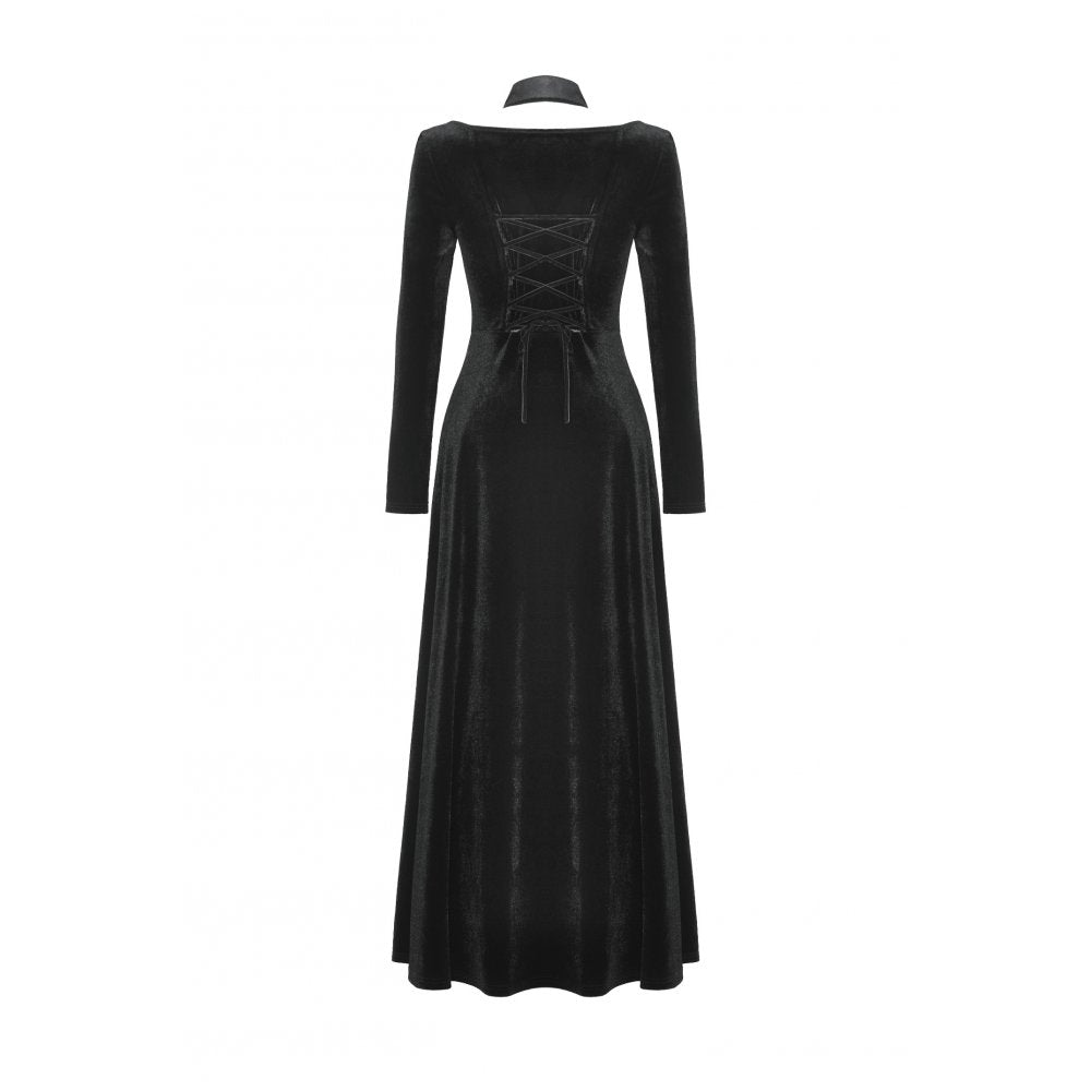 High-slit design of the Vera Gothic Maxi Dress, featuring rich velvet fabric that epitomizes luxury and sophistication.