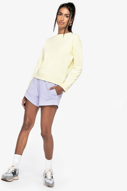 Luxury oversized sweatshirt for women in soft organic cotton and TENCEL™, showcasing a relaxed fit and dropped shoulders, ideal for comfortable everyday wear.