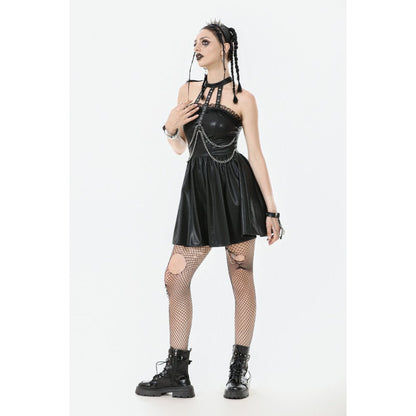 Stylish figure-enhancing seams in the Dark In Love Velvety Gothic Dress, perfect for dark romantics and gothic galas.