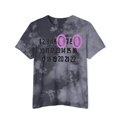 Chic grey tie-dye cropped t-shirt featuring prominent '6' and '9' designs in playful pink circles, perfect for a trendy, modern look.