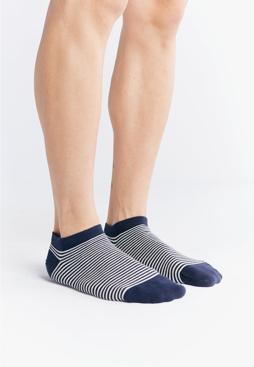 Close-up of Luxury Organic Cotton Trainer Socks highlighting the fine elastane cuff for a secure fit.