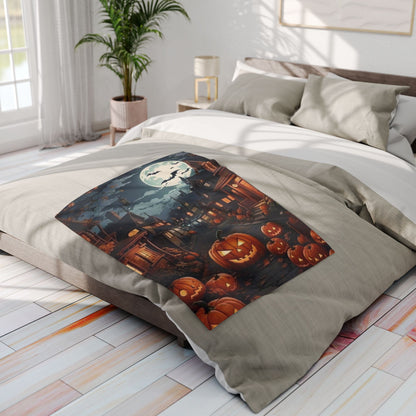 Decorative and Warm Halloween Spooky Arctic Fleece Blanket adorns a bed with a stylish design, bringing a lavish Halloween spirit into your home.