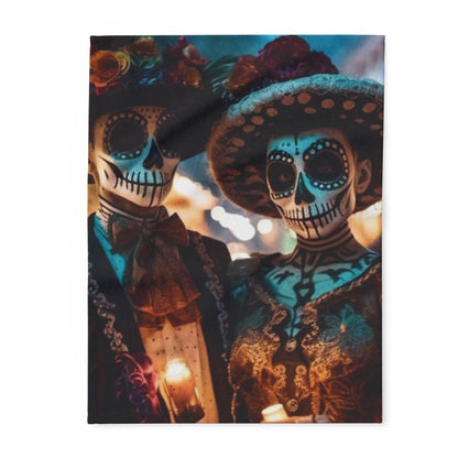 Luxurious decorative and warm Halloween Dia Del Muerte Arctic fleece blanket featuring intricately designed sugar skulls, perfect for adding elegance to your Halloween festivities.