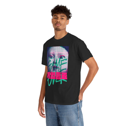 Trendy unisex black tee adorned with a striking Squid Game graphic, highlighting a creative interpretation of a key character's face alongside eye-catching lettering. Ideal for fans and fashion enthusiasts.