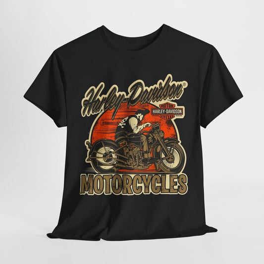 Vintage Harley-Davidson Motorcycle T-Shirt: Classic Biker Style, Rugged Design