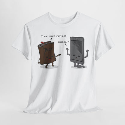 Hilarious "I AM YOUR FATHER!" T-shirt: Cartoon Book vs. E-Reader Showdown Fun!