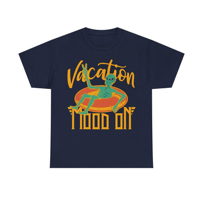 "Men's T-Shirt with Retro Alien Design: 'Vacation Mood On' Graphic Tee Style"