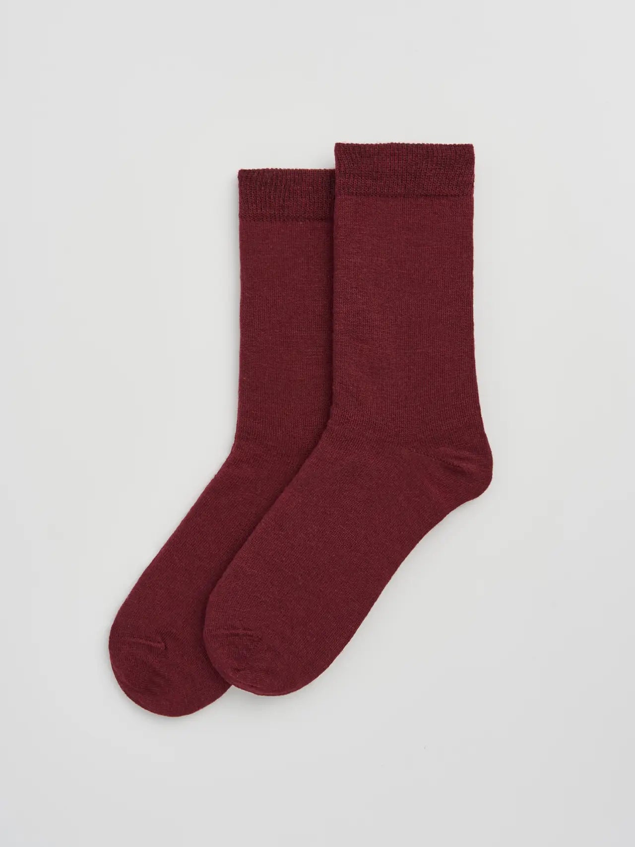 Luxurious Merino wool calf-length socks showcasing a silky texture and elegant design, ideal for everyday wear.