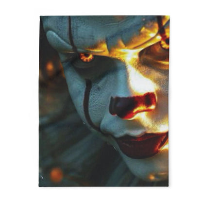 Luxurious Decorative and Warm Halloween Pennywise IT Arctic Fleece Blanket featuring a haunting clown face, perfect for seasonal décor.
