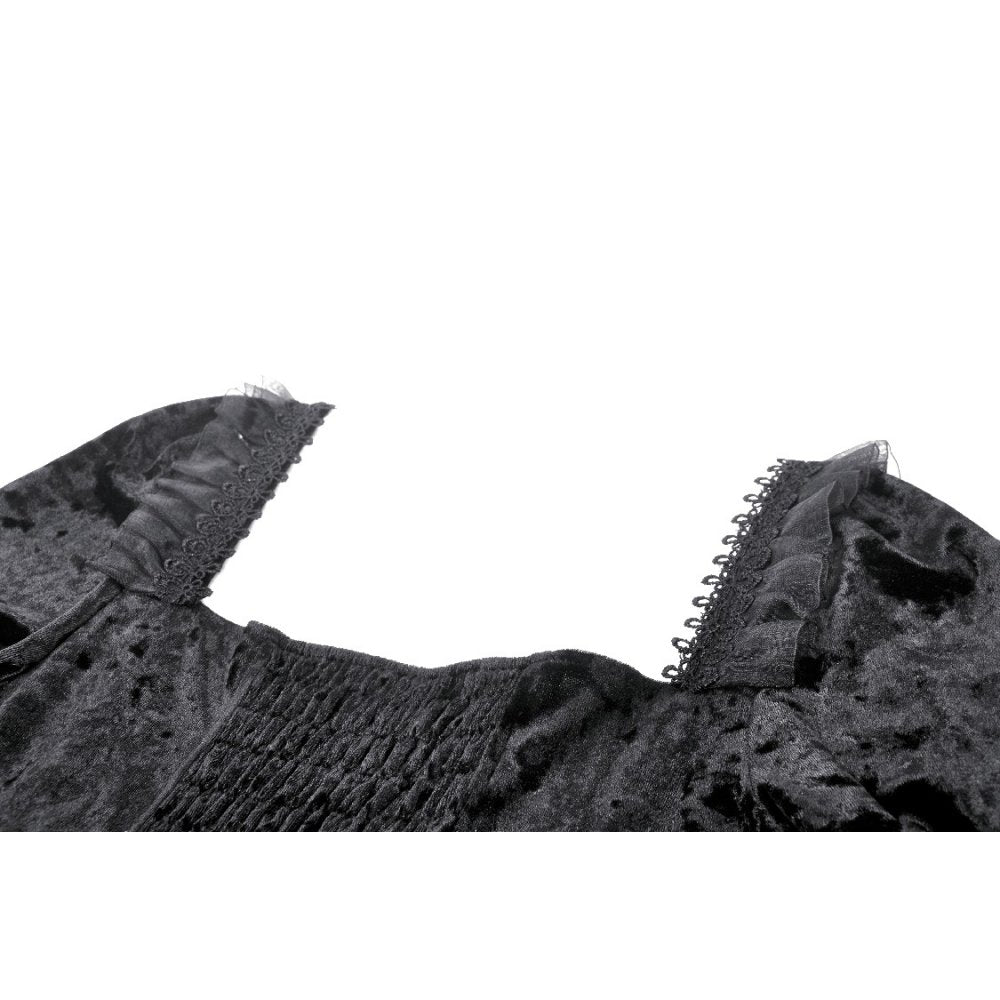 Close-up of the exquisite lace detailing and structured sweetheart neckline of the Dark in Love Seraphina Velvet Goth Dress.