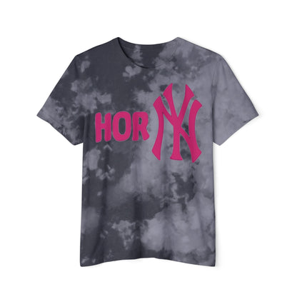 Playful Yankees Women's Cropped T-Shirt - Cheeky & Fun 100% Organic Cotton Funny, showcasing its vibrant magenta colour and bold NY design, perfect for the stylish New York diva!