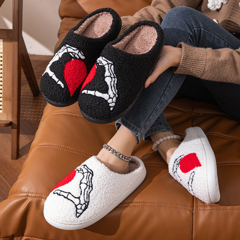 Luxurious Love Black Hand Thickened Cotton Slippers on display, emphasising the stylish combination of black and white with an elegant heart motif, ideal for sophisticated indoor relaxation.