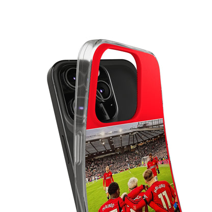 Elegant Manchester United Mainoo Garnach Hojlund Soft Phone Case, highlighting the team in dramatic action, perfect for football enthusiasts.