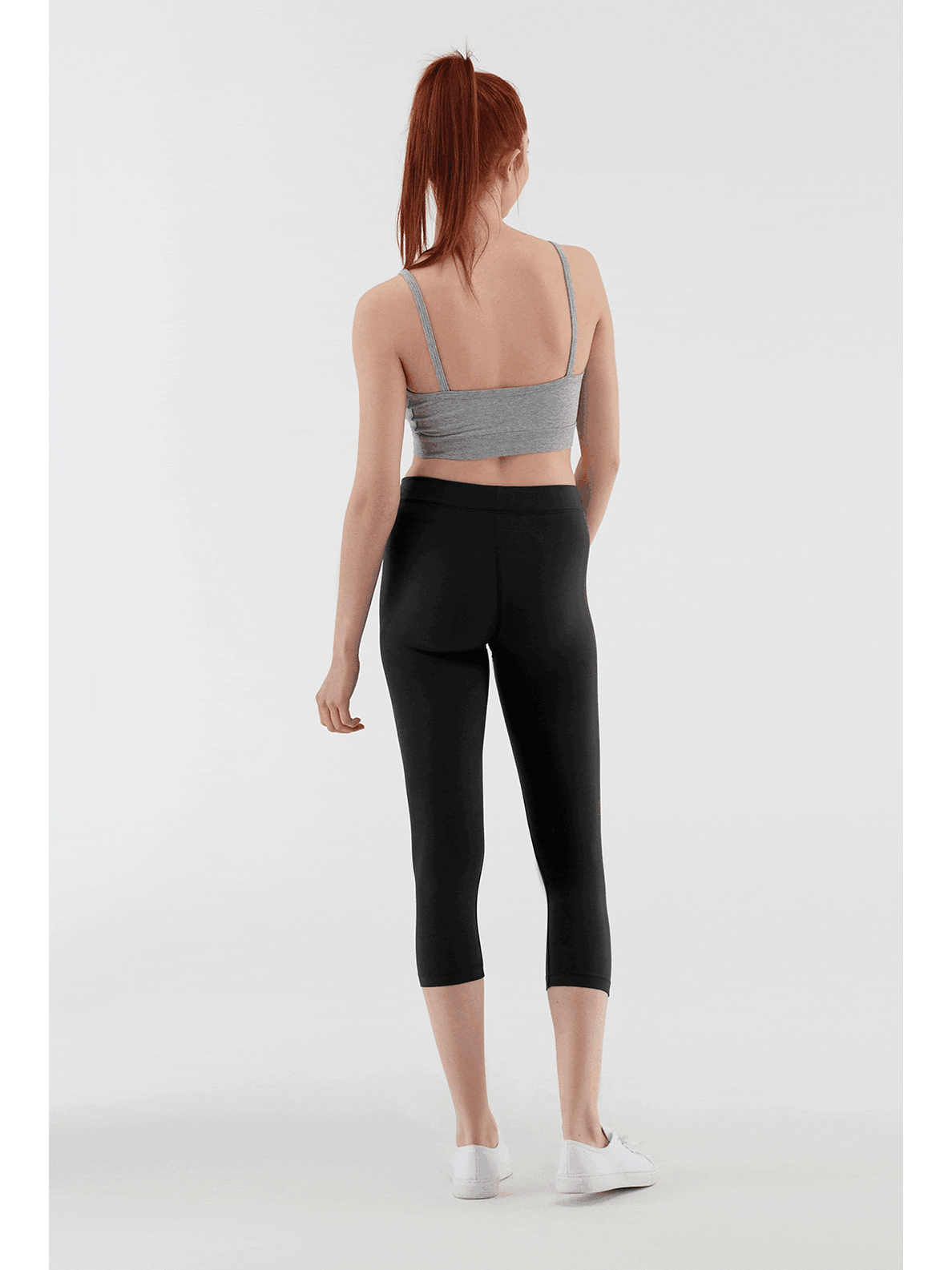 Detail view of Luxury Organic Stretch 7/8 Leggings highlighting the comfort fit and eco-friendly materials.
