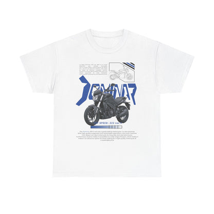 Luxurious white men's T-shirt featuring a bold motorcycle design with 'DOMINAR' text and specifications, perfect for motorcycle enthusiasts.
