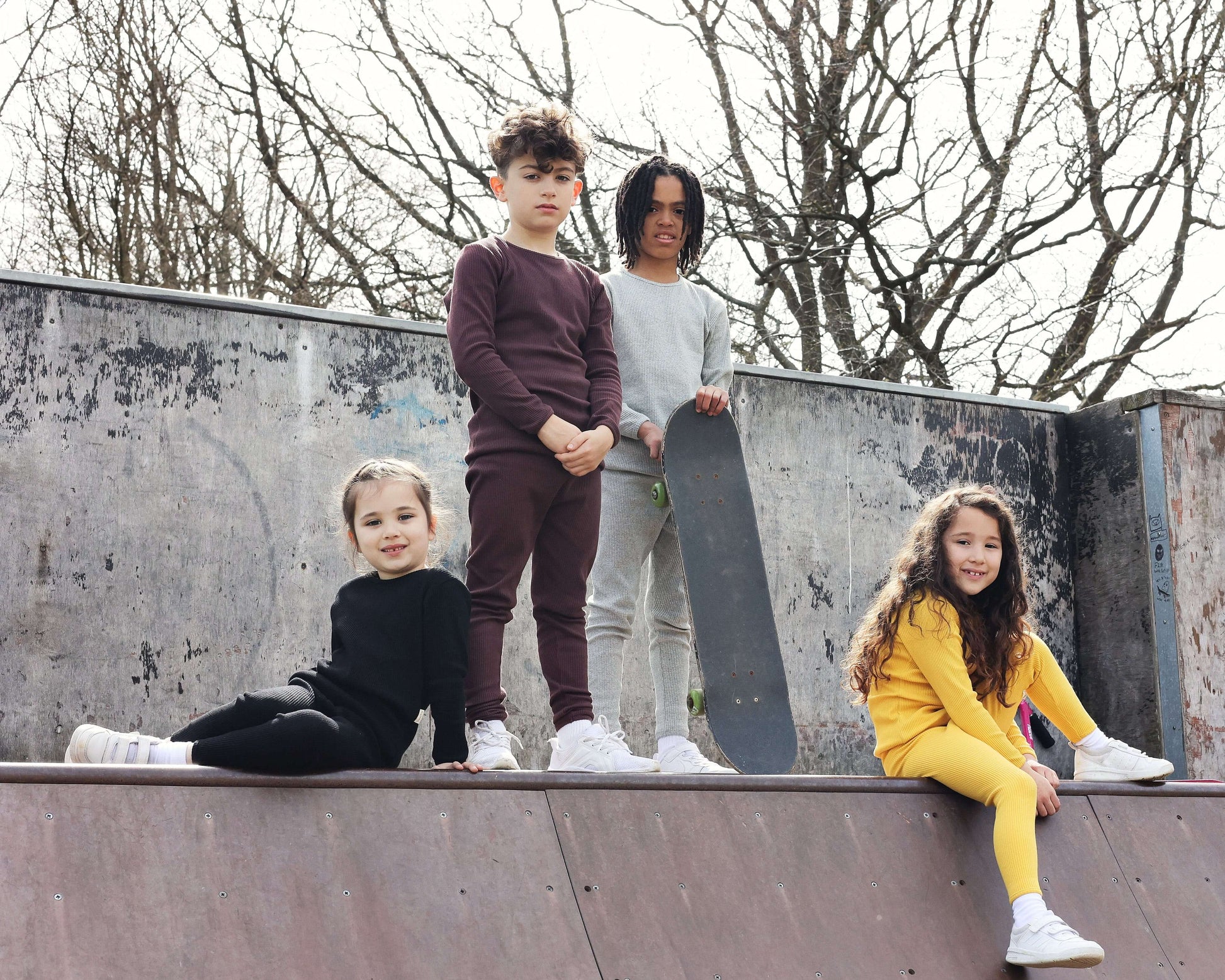 Elegant DreamBuy matching Christmas pyjamas in a vibrant aubergine colour, perfect for family gatherings, featuring soft cotton-blend fabric for a stylish and cosy fit.