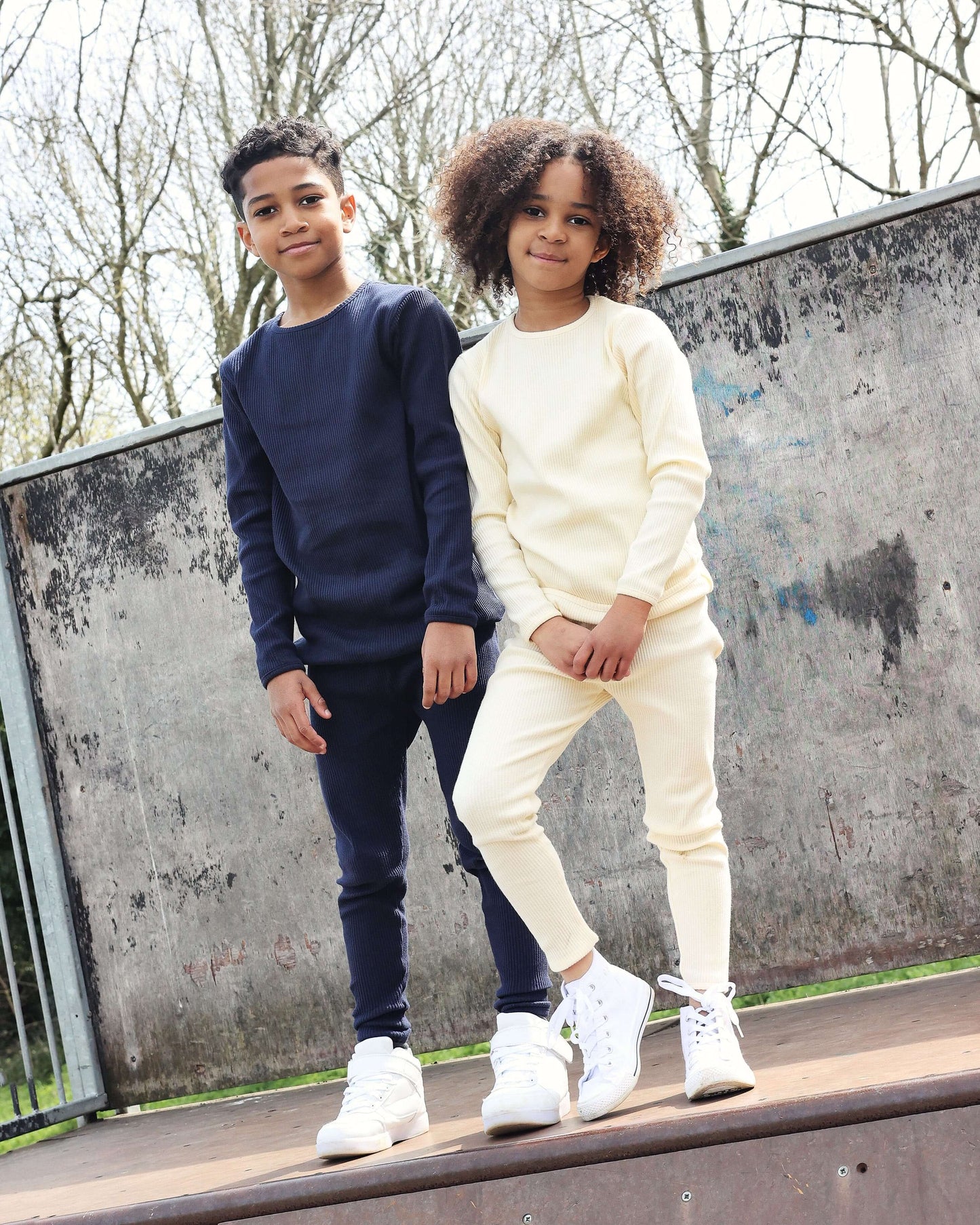 Luxury DreamBuy mens pyjamas set in premium ribbed fabric featuring long sleeve top and bottoms, available in multiple vibrant colors.