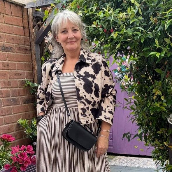 Aura Pastel Violet Handmade Leather Handbag by Zatchels, showcasing premium craftsmanship with elegant pastel violet hue and sophisticated cable stitching, perfect for both casual and formal occasions.