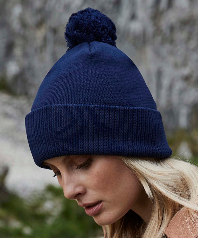 Luxury Organic Cotton Snowstar Beanie in soft touch fabric, perfect for streetwear and outdoor adventures.