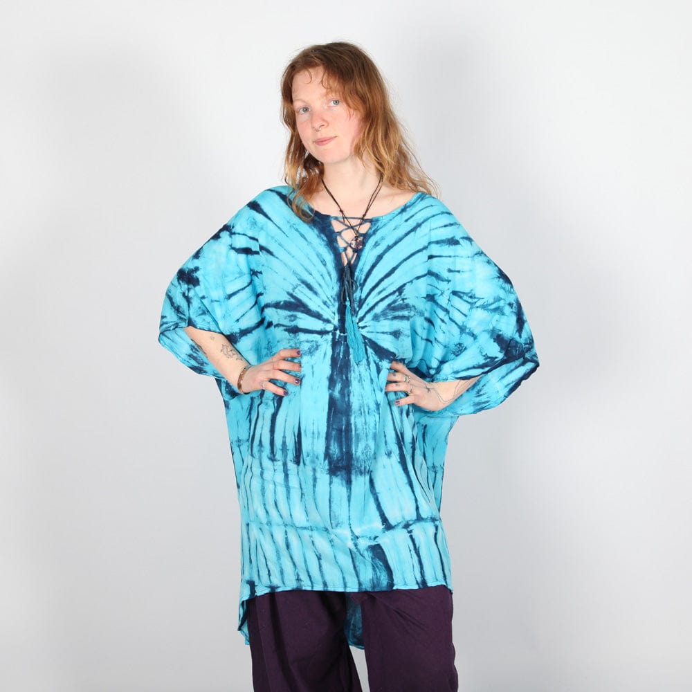 Versatile plus size tie dye poncho kurta top paired with hippy trousers, ideal for casual summer events and beach days.