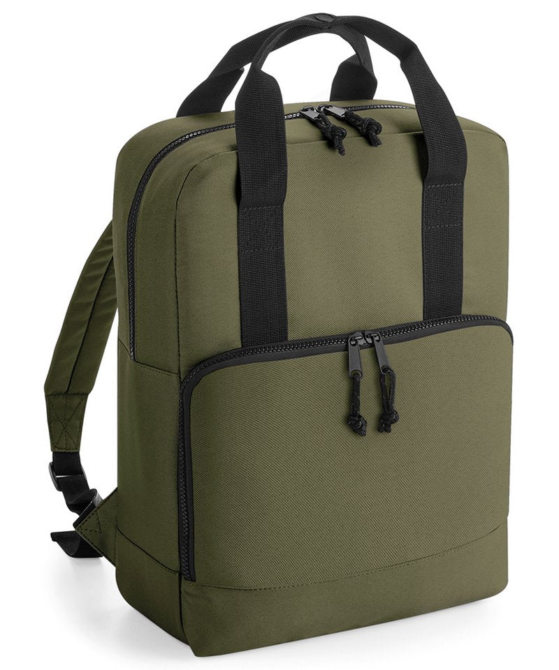 Sleek fully insulated main compartment of the eco-conscious cooler backpack, perfect for stylish outdoor excursions.
