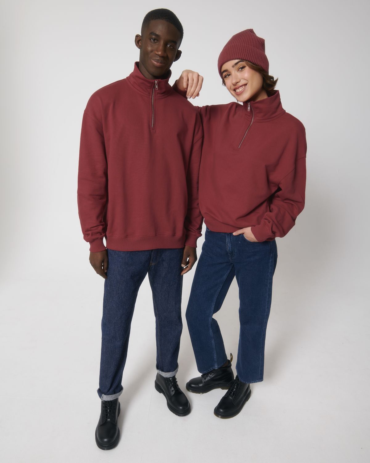 Luxurious unisex organic boxy quarter zip sweatshirt showcasing a relaxed oversized fit, crafted from premium 100% organic cotton with a heavy 400gsm weight.