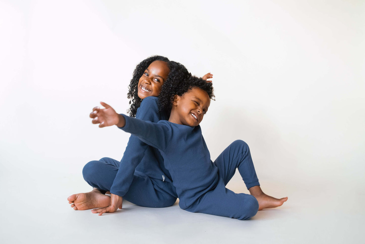 Stylish and minimalist design of DreamBuy's matching Christmas pyjamas, perfect for festive family moments and lounging.