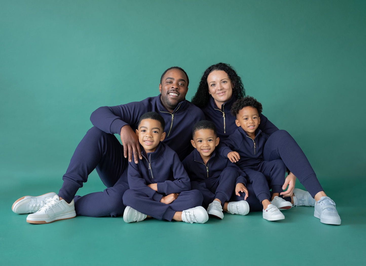 Men's luxury tracksuit in space colour by DreamBuy, featuring convenient pockets and stylish design for casual and athletic wear.