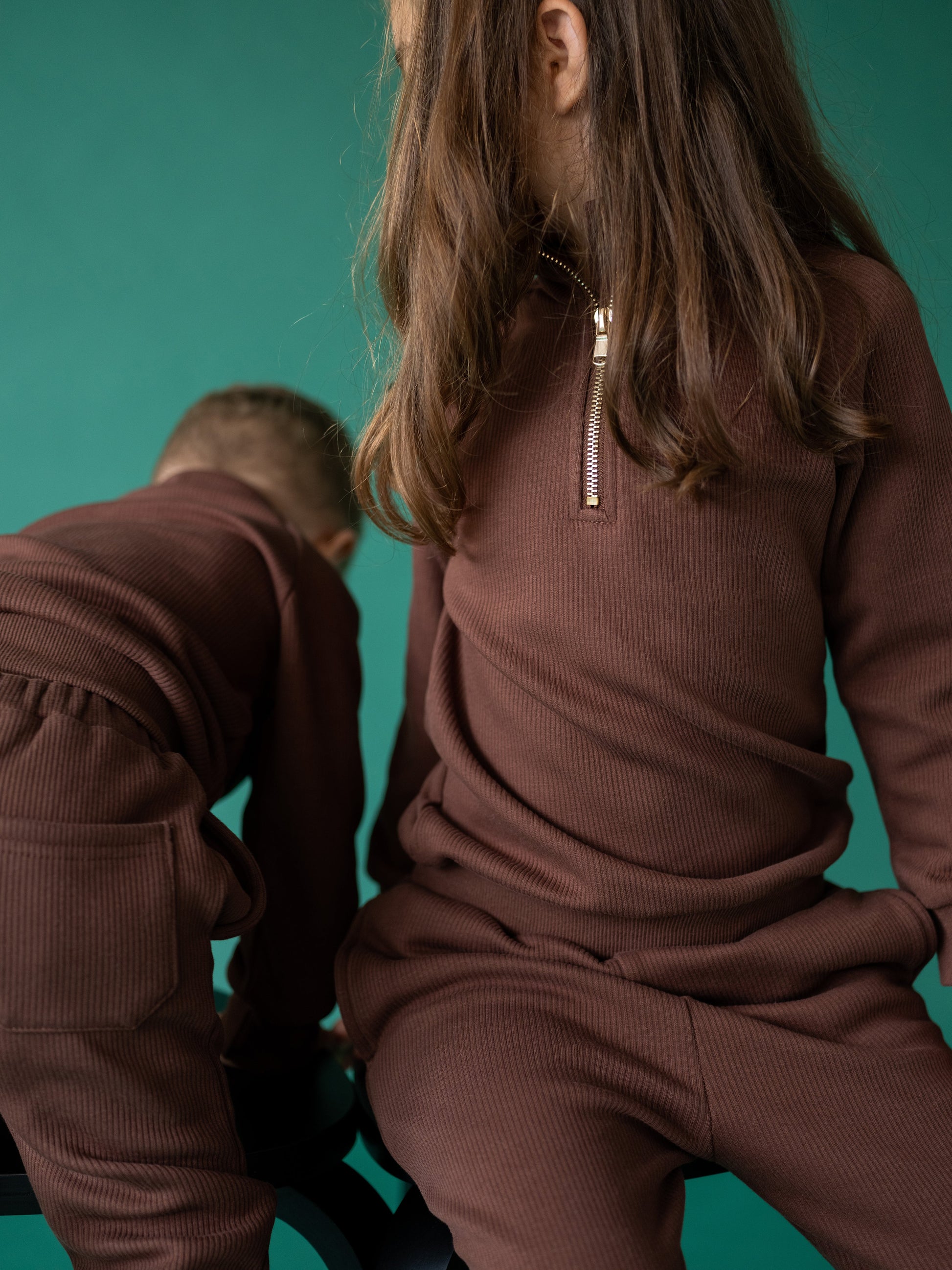 Luxurious walnut ribbed cotton fleece tracksuit for kids by DreamBuy, designed for comfort and style, ideal for ages 1-10.